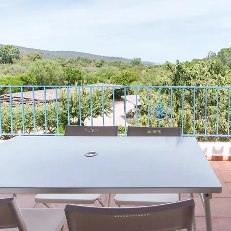 La Conchiglia Apartment *